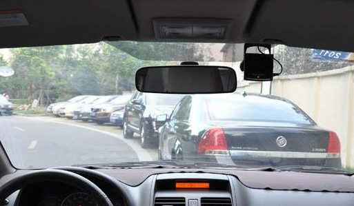 %title插图%num %title插图%num